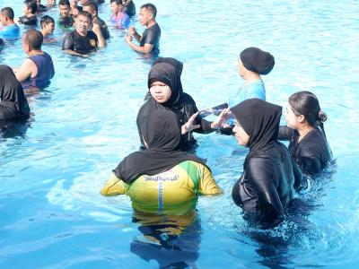 โครงการฝึกอบรมอาสาสมัครป้องกันภัยฝ่ายพลเรือน