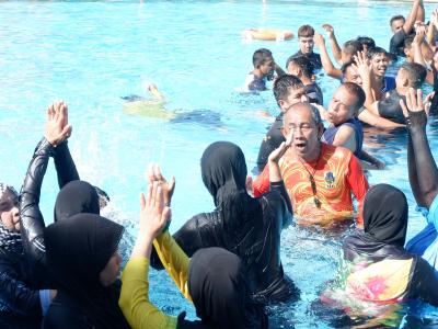โครงการฝึกอบรมอาสาสมัครป้องกันภัยฝ่ายพลเรือน