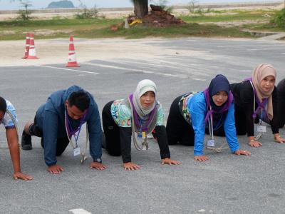 โครงการฝึกอบรมอาสาสมัครป้องกันภัยฝ่ายพลเรือน