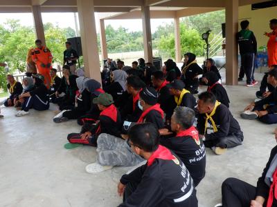 โครงการฝึกอบรมอาสาสมัครป้องกันภัยฝ่ายพลเรือน