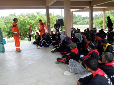 โครงการฝึกอบรมอาสาสมัครป้องกันภัยฝ่ายพลเรือน