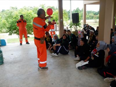โครงการฝึกอบรมอาสาสมัครป้องกันภัยฝ่ายพลเรือน