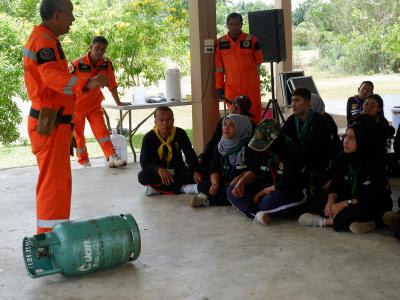 โครงการฝึกอบรมอาสาสมัครป้องกันภัยฝ่ายพลเรือน