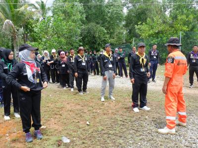 โครงการฝึกอบรมอาสาสมัครป้องกันภัยฝ่ายพลเรือน