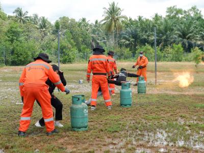 โครงการฝึกอบรมอาสาสมัครป้องกันภัยฝ่ายพลเรือน