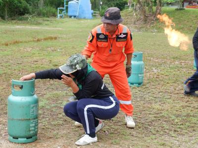 โครงการฝึกอบรมอาสาสมัครป้องกันภัยฝ่ายพลเรือน