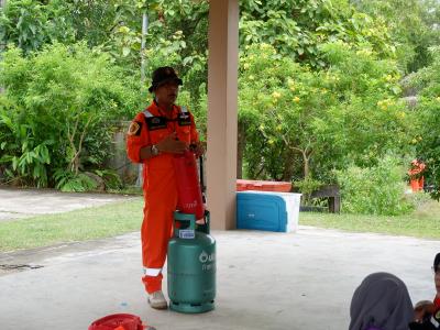 โครงการฝึกอบรมอาสาสมัครป้องกันภัยฝ่ายพลเรือน