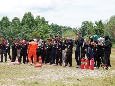 โครงการฝึกอบรมอาสาสมัครป้องกันภัยฝ่ายพลเรือน