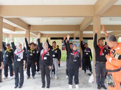 โครงการฝึกอบรมอาสาสมัครป้องกันภัยฝ่ายพลเรือน