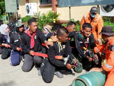 โครงการฝึกอบรมอาสาสมัครป้องกันภัยฝ่ายพลเรือน