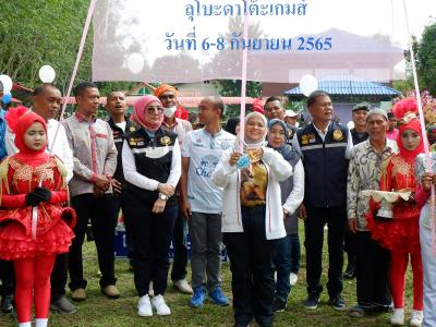 รองนายกเข้าร่วมกิจกรรมกีฬาภายในโรงเรียนบ้านลุโบะดาโต๊ะ