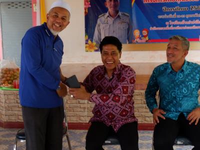 นายกเข้าร่วมโครงการคุณธรรม จริยธรรม โรงเรียนบ้านกำปงปีแซ