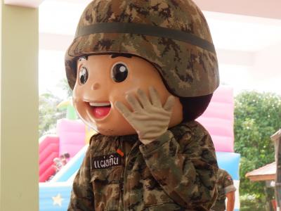 รองปลัดอบต.และเจ้าหน้าที่อบต.เข้ารวมกิจกรรมนาวิสัญจร