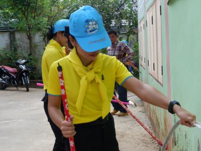 รองปลัดอบต.และเจ้าหน้าที่อบต.เข้ารวมกิจกรรมนาวิสัญจร
