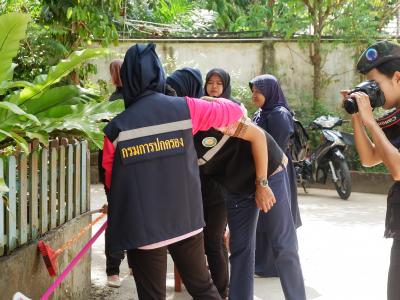 รองปลัดอบต.และเจ้าหน้าที่อบต.เข้ารวมกิจกรรมนาวิสัญจร