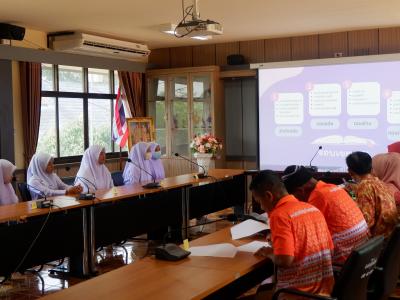 นายกพนิเทศนักเรียน นักศึกษา ทำงานช่างปิดเทอมของนักเรียน นักศึกษา