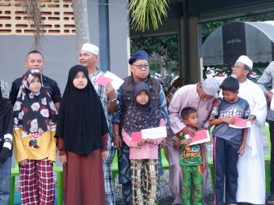 โครงการตำบลสานสัมพันธ์ร่วมละศิลอดและโครงการให้ความช่วยเหลือ