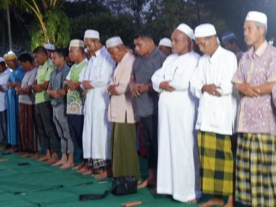 โครงการตำบลสานสัมพันธ์ร่วมละศิลอดและโครงการให้ความช่วยเหลือ