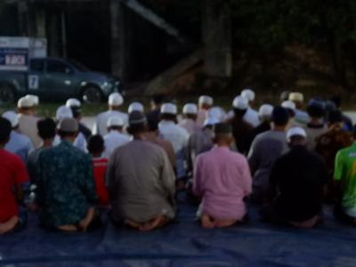 โครงการตำบลสานสัมพันธ์ร่วมละศิลอดและโครงการให้ความช่วยเหลือ