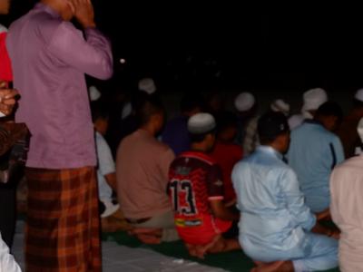 โครงการตำบลสานสัมพันธ์ร่วมละศิลอดและโครงการให้ความช่วยเหลือ