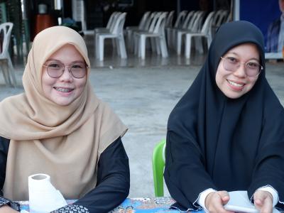 โครงการตำบลสานสัมพันธ์ร่วมละศิลอดและโครงการให้ความช่วยเหลือ