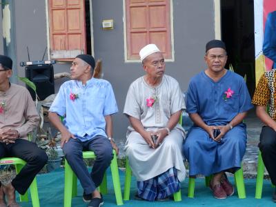 โครงการตำบลสานสัมพันธ์ร่วมละศิลอดและโครงการให้ความช่วยเหลือ