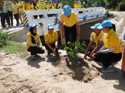 โครงการส่งเสริมปลูกผักสวนครัว ตามแนวปรัชญาเศรษฐพอเพียง