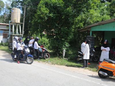 โครงการรณรงค์26 ต่อต้านยาเสพติดและโคงการสวมหมอกกัน100 เปอรเซอนร์