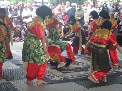 นายกเข้าร่วมเป็นเกียรติโครงการวัฒนธรรมประเพณีภูมิปัญญาท้องถิ่น