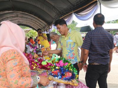 นายกเข้าร่วมเป็นเกียรติโครงการวัฒนธรรมประเพณีภูมิปัญญาท้องถิ่น