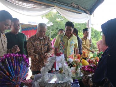 นายกเข้าร่วมเป็นเกียรติโครงการวัฒนธรรมประเพณีภูมิปัญญาท้องถิ่น