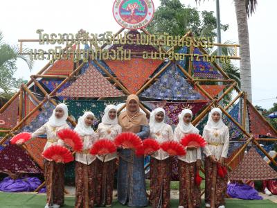 นายกเข้าร่วมเป็นเกียรติโครงการวัฒนธรรมประเพณีภูมิปัญญาท้องถิ่น