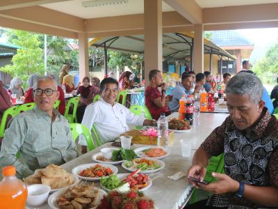 กิจกรรมงานเกษียณครูอามีเนาะ ดาหะแมง