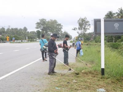 เจ้าหน้าที่พัฒนาบริเวณองค์การบริหารส่วนตำบลลุโบะบือซา