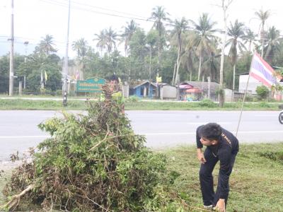 เจ้าหน้าที่พัฒนาบริเวณองค์การบริหารส่วนตำบลลุโบะบือซา