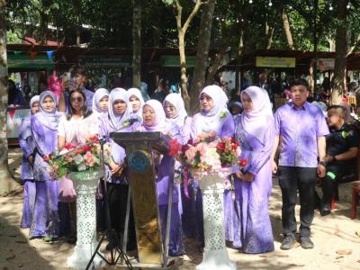 โครงการส่งเสริมกระตุ้นการศึกษาและพิธีมอบวุฒิบัตรบัณฑิตน้อย 2567