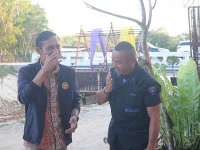 โครงการตำบลสัมพันธ์ร่วมละศิลอด และโครงการให้ความช่วยเหลือประชาชน