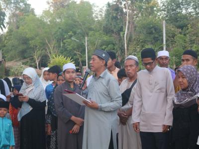 โครงการตำบลสัมพันธ์ร่วมละศิลอด และโครงการให้ความช่วยเหลือประชาชน
