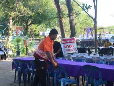 โครงการตำบลสัมพันธ์ร่วมละศิลอด และโครงการให้ความช่วยเหลือประชาชน