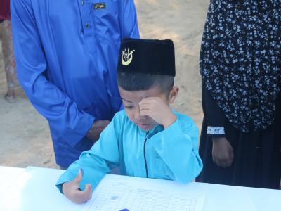โครงการตำบลสัมพันธ์ร่วมละศิลอด และโครงการให้ความช่วยเหลือประชาชน