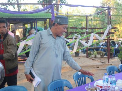 โครงการตำบลสัมพันธ์ร่วมละศิลอด และโครงการให้ความช่วยเหลือประชาชน