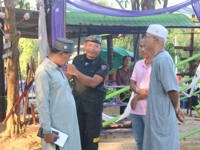 โครงการตำบลสัมพันธ์ร่วมละศิลอด และโครงการให้ความช่วยเหลือประชาชน