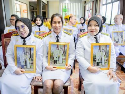 พิธีรับพระทานพระบรมฉายาลักษณ์