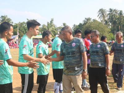 พิธีปิดกีฬา-กรีฑา กลุ่มโรงเรียนน้ำพุเสด็จ ครั้งที่2