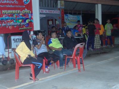 โครงการแข่งขันกีฬาเยาวชนและประชาชนต้านยาเสพติด