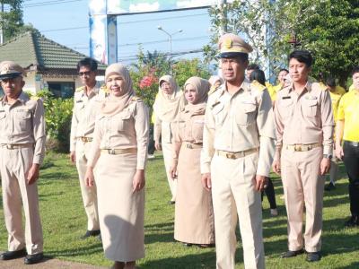 กิจกรรมเคารพธงติไทยเนื่องในวันพระราชทานธงชาติไทย 28 กันยายน