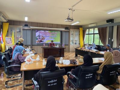 โครงการพัฒนาภูมิปัญญาท้องถิ่นด้านสมุนไพรในผู้สูงอายุและผู้พิการ