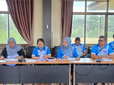 ประชุมคณะกรรมการกองทุนหลักประกันสุขภาพ (สปสช.)