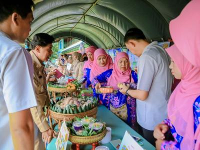 บำบัดทุกข์ บำรุงสุข สร้างรอยยิ้มให้ประชาชน