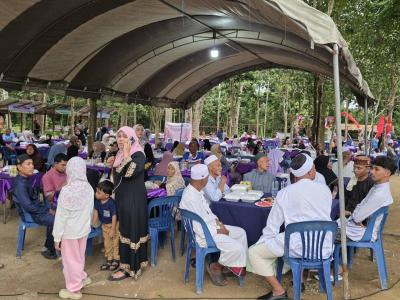 งานตำบลสานสัมพันธ์ร่วมละศีลอด
